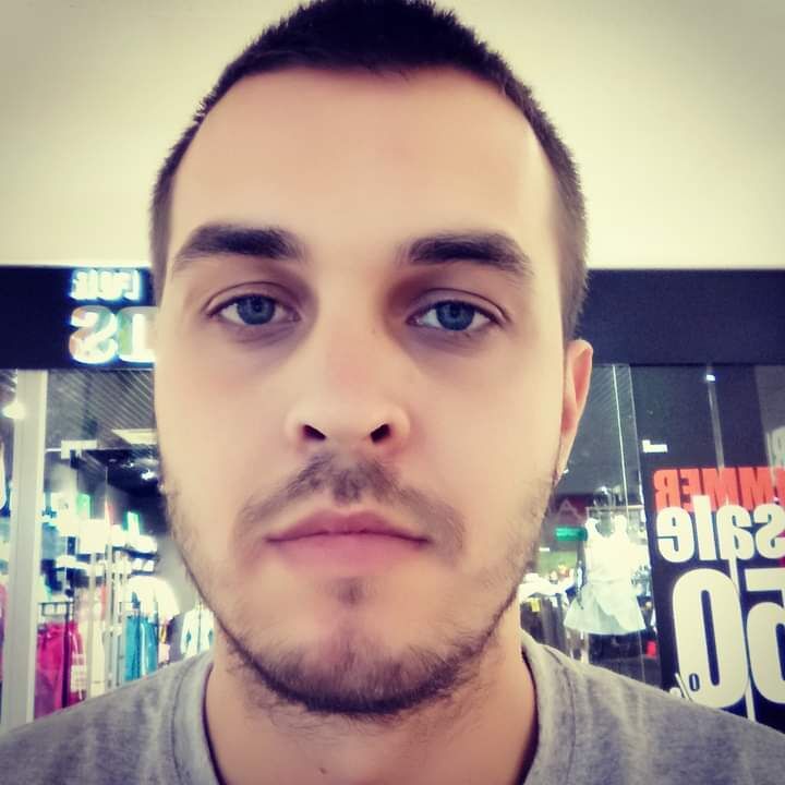  31147543  , 37 ,    