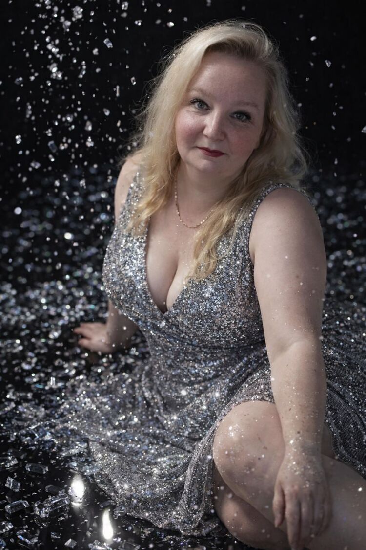 ���� 55651703 ������� ��������, 48 ���, ���� ���������� � �����-����������