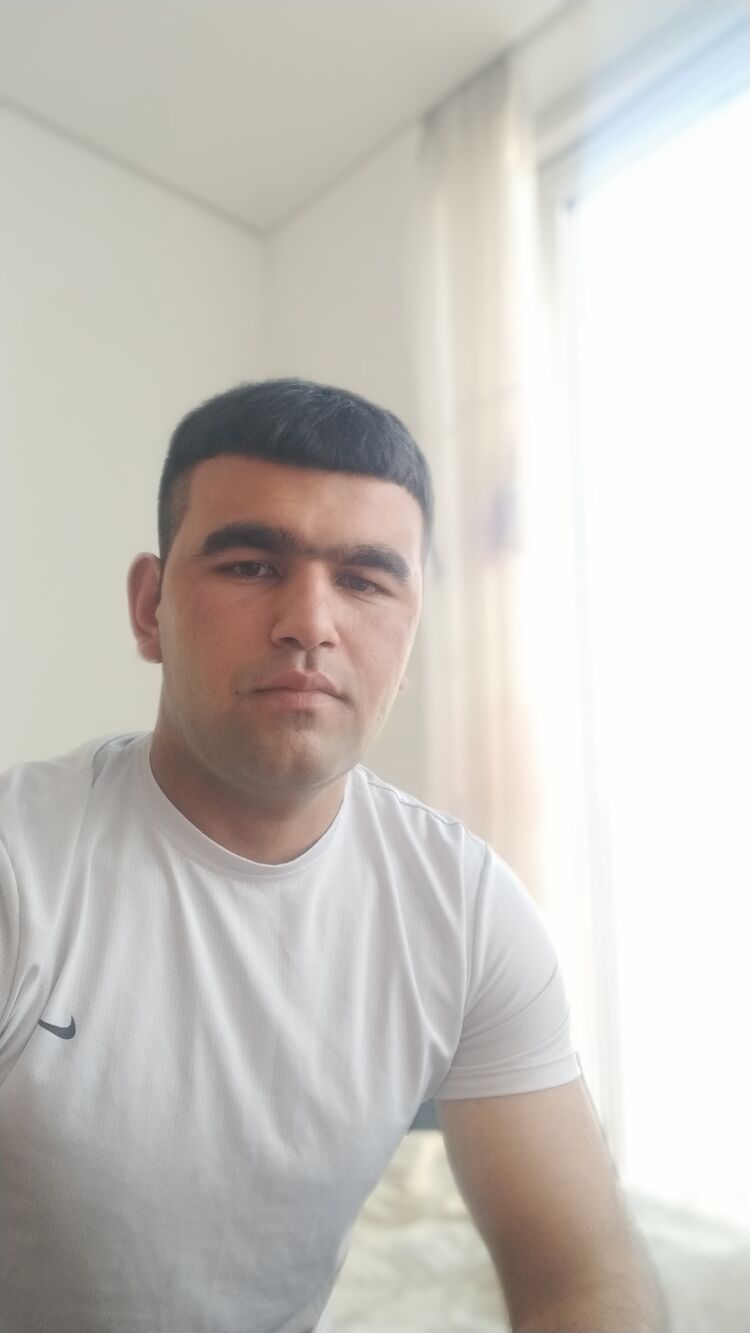 ���� 44499133 ������� Milik, 27 ���, ���� ���������� � ������