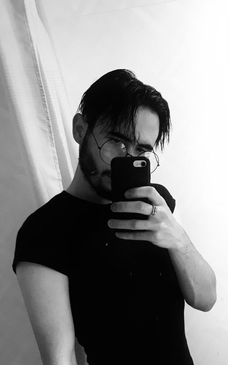  ,   Samir, 21 ,   ,   
