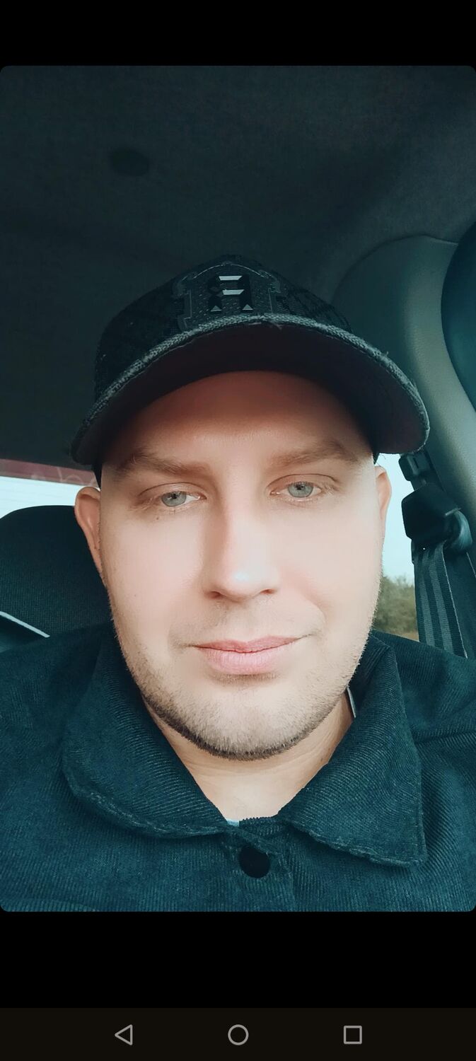  ,   Hunter, 34 ,   ,   