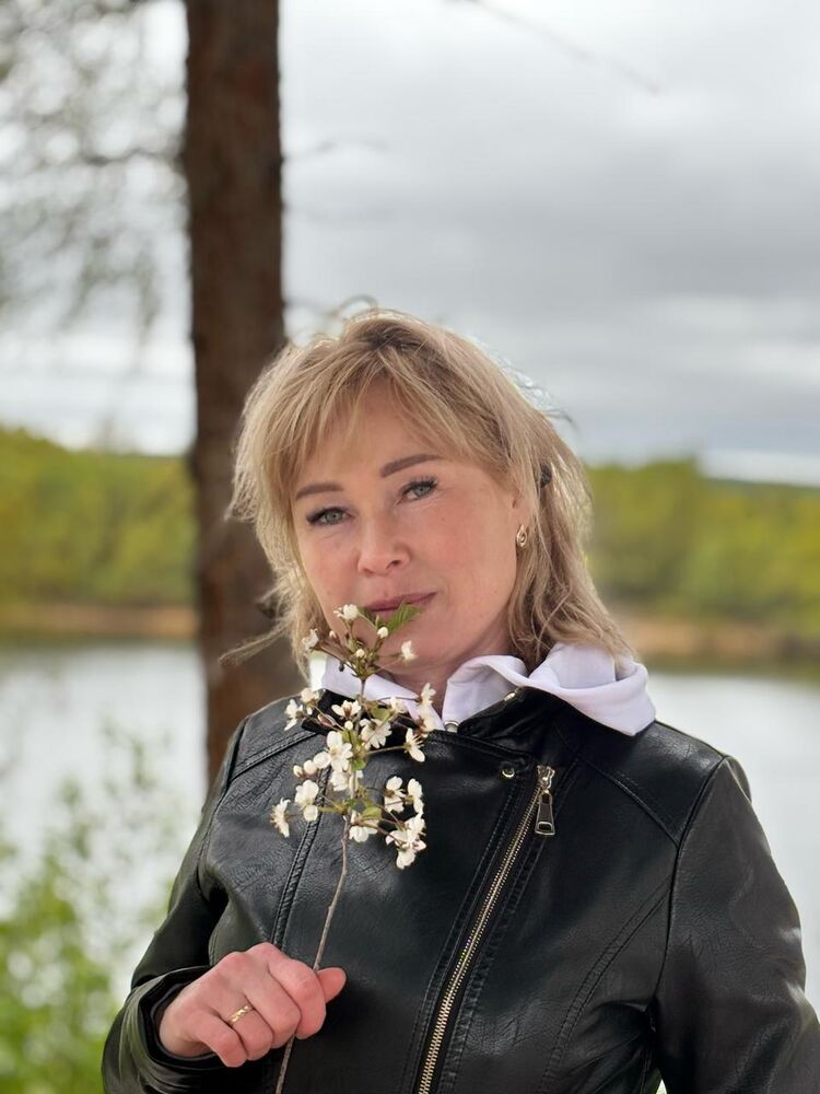  54266123  , 42 ,    -