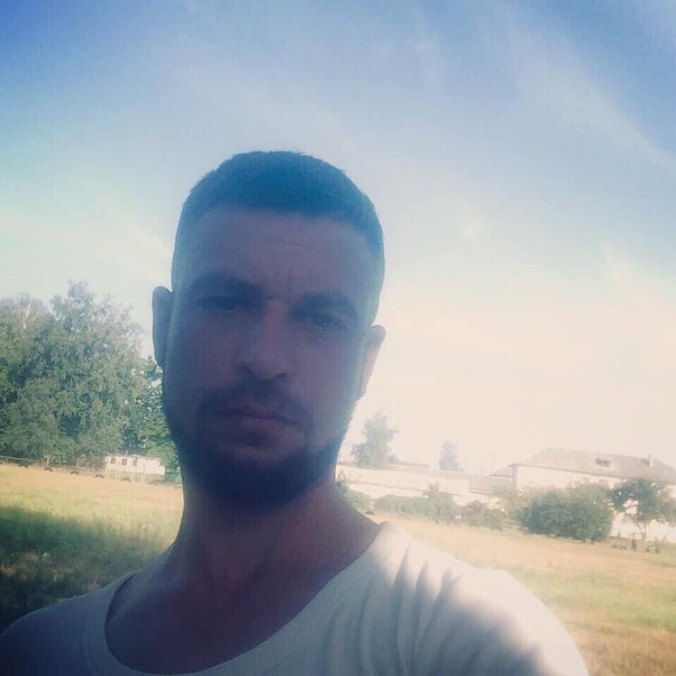  29348723  , 39 ,    