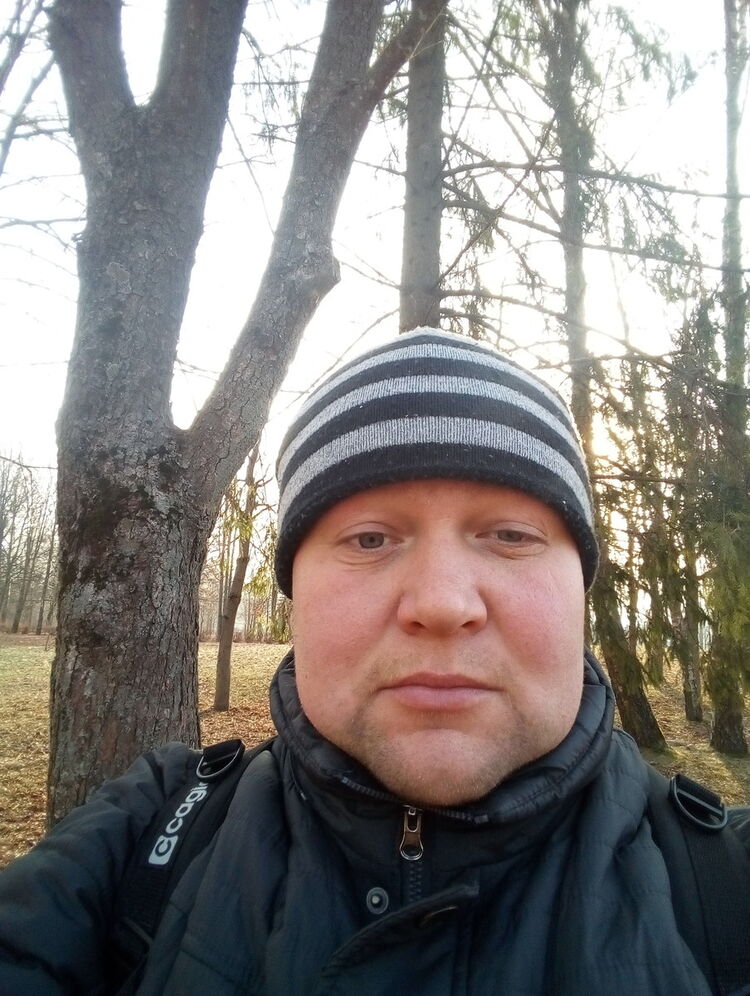  14490223  VADIM, 44 ,    