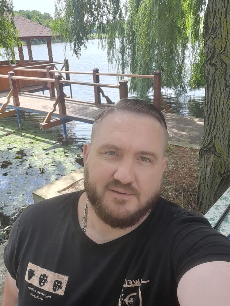  31602573  , 42 ,    