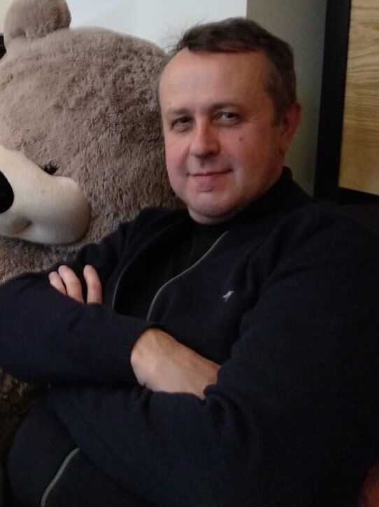  54707133  Ales, 56 ,    