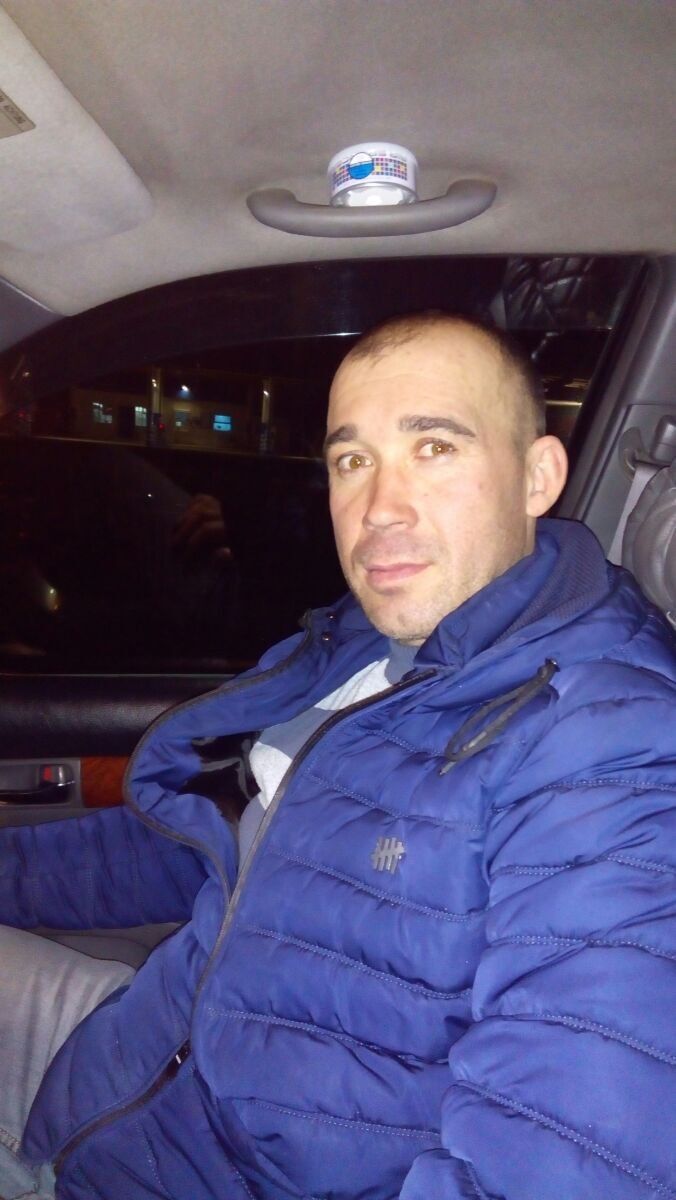   ,   Andrey, 46 ,   