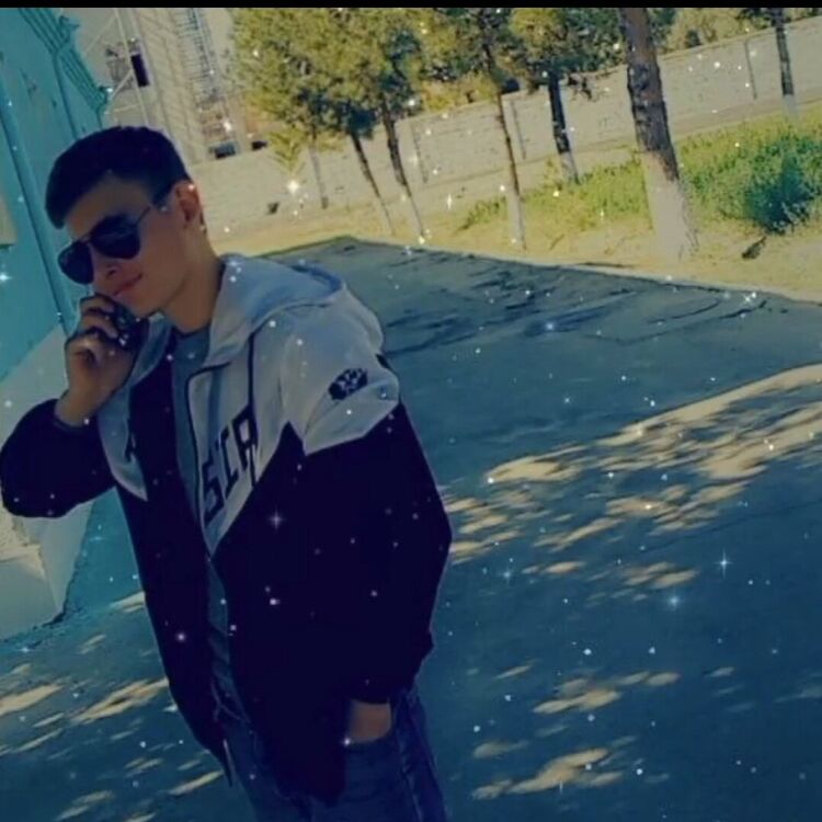  46753943  , 23 ,    