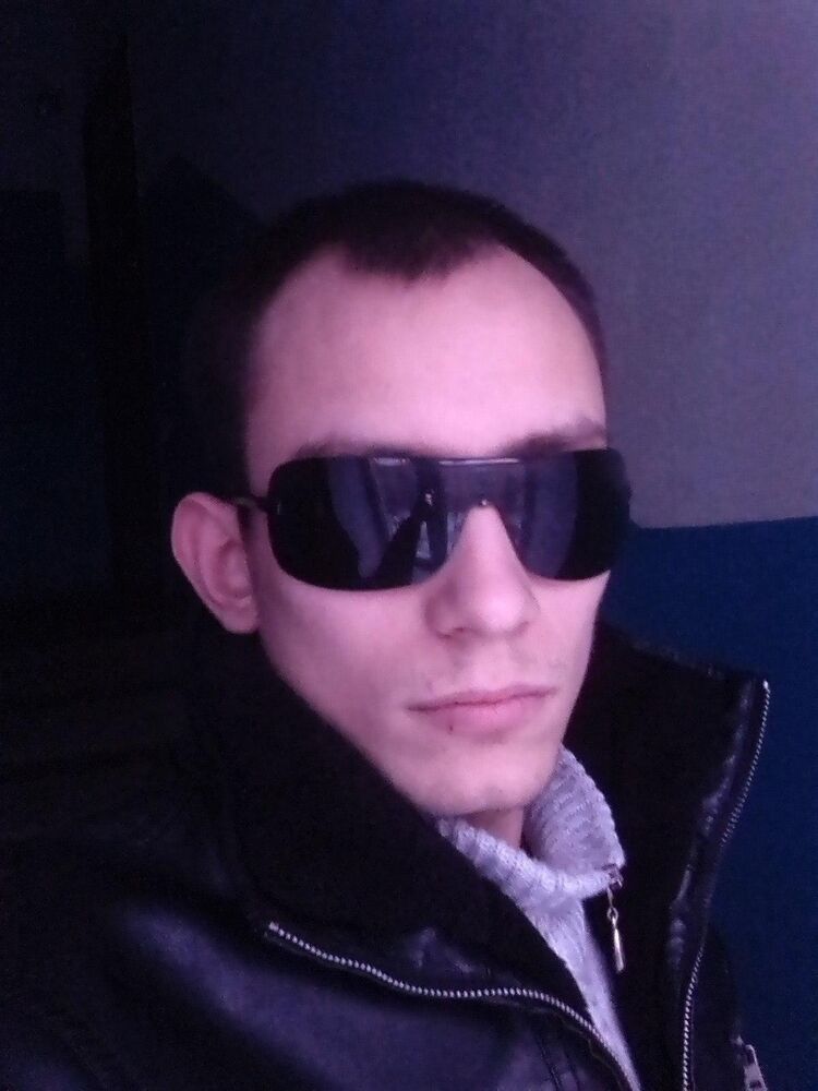  24651753  Alexey, 29 ,    