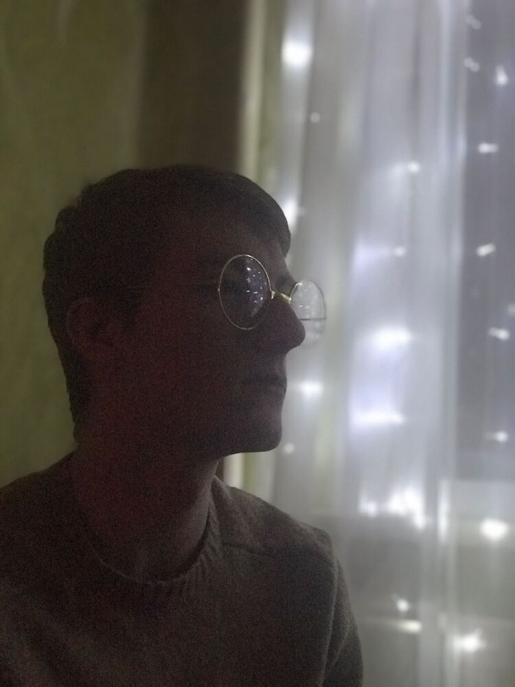  -,   VladislaV, 25 ,   ,   , c , 