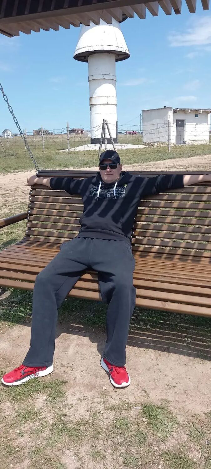  ,   Evgeny, 38 ,   ,   , c , 