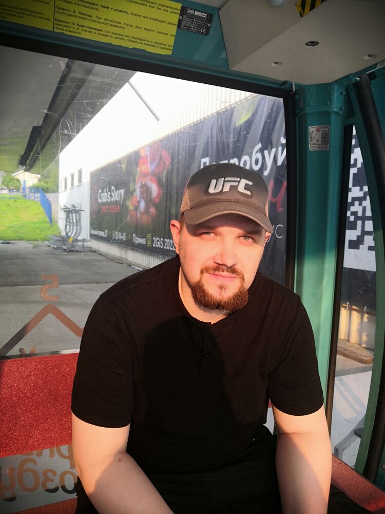  54091353  , 32 ,    -