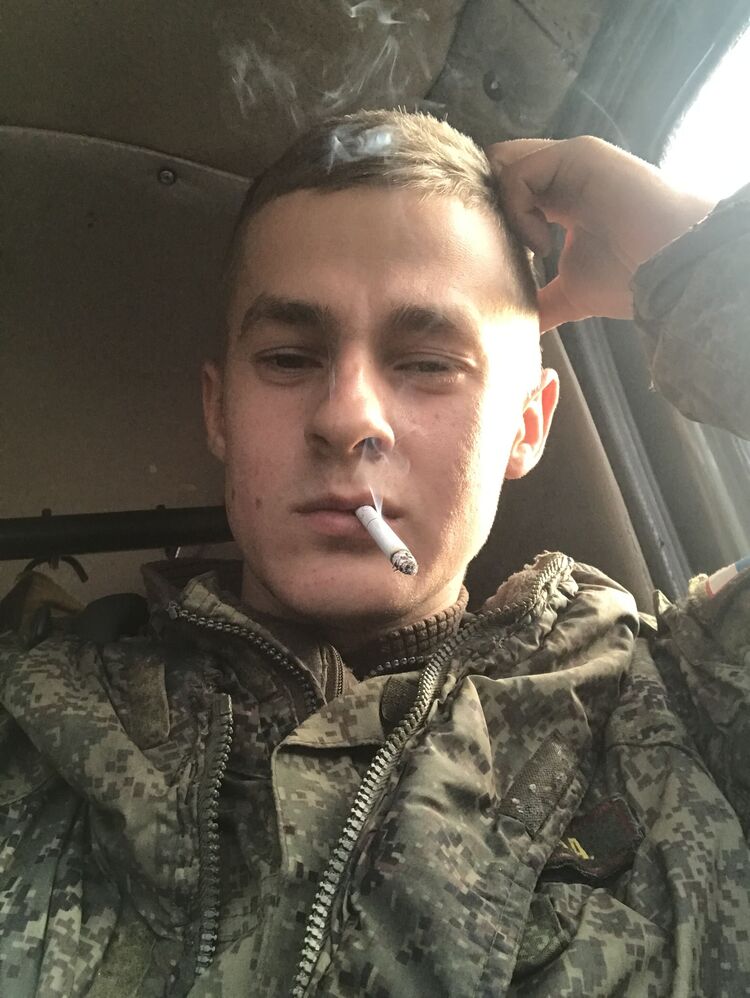  42876973  , 21 ,    