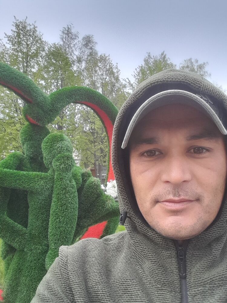  ,   Ali, 37 ,   ,   