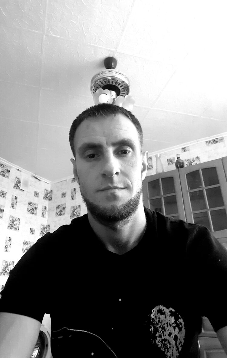  ,   Mikhail, 36 ,   ,   , c , 
