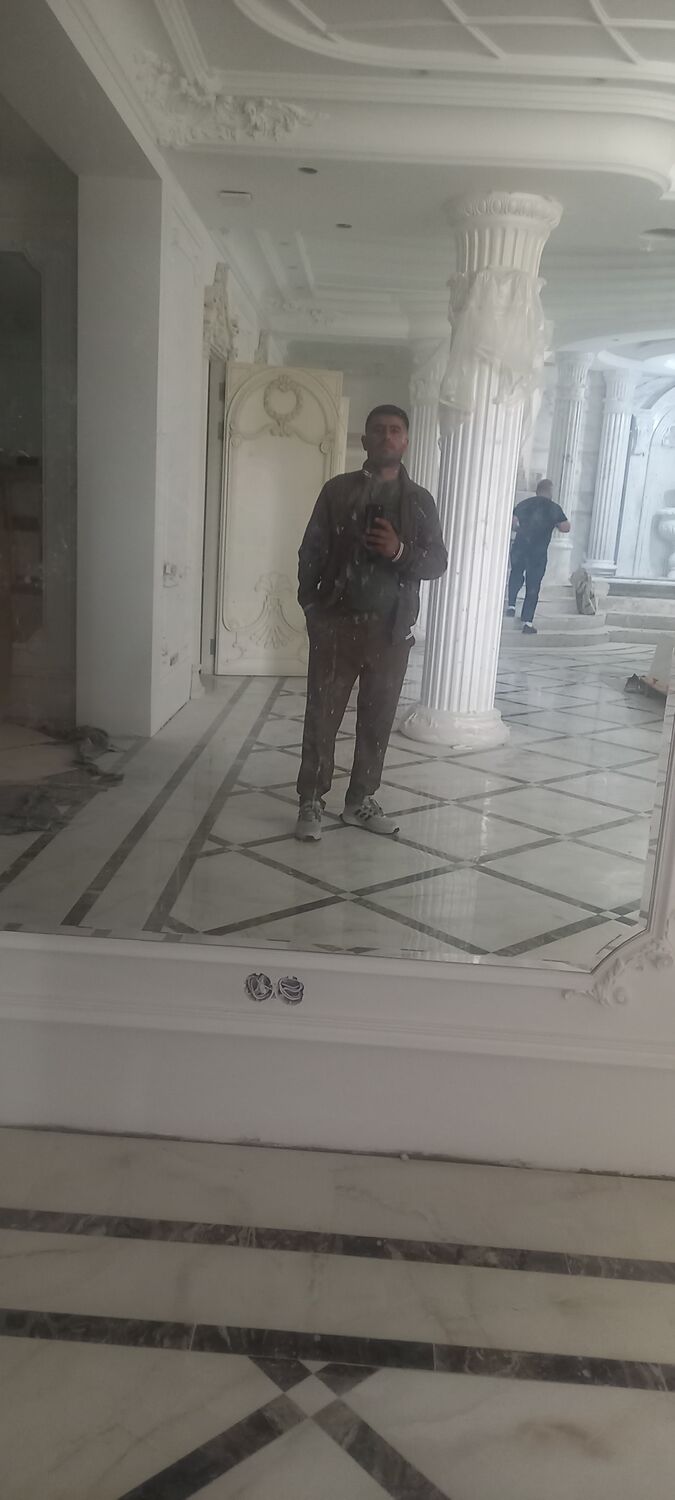  51985983  , 39 ,    