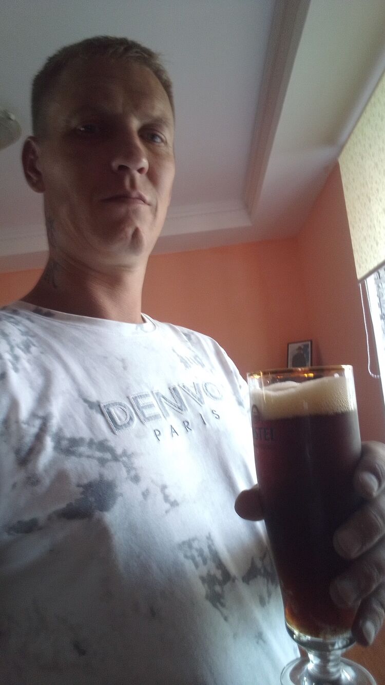  23722733  , 42 ,    