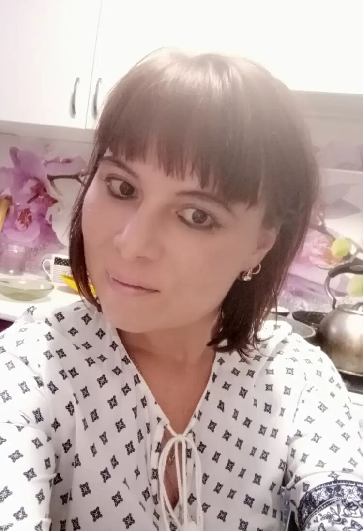  46241573  Lyudmila, 46 ,    