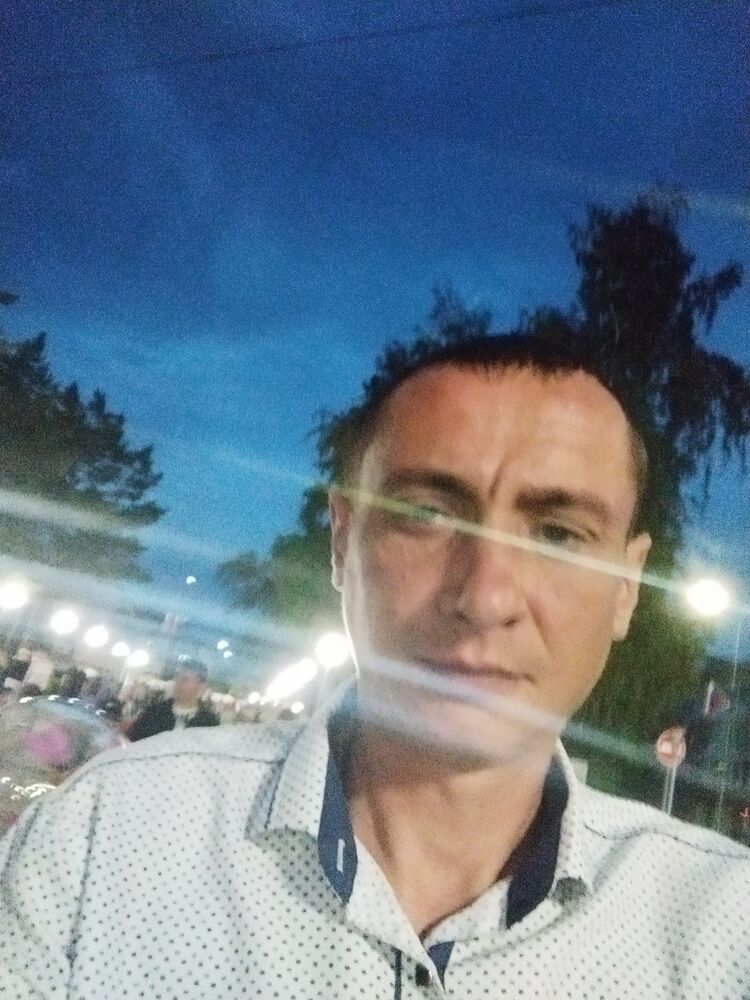  44230573  , 39 ,    