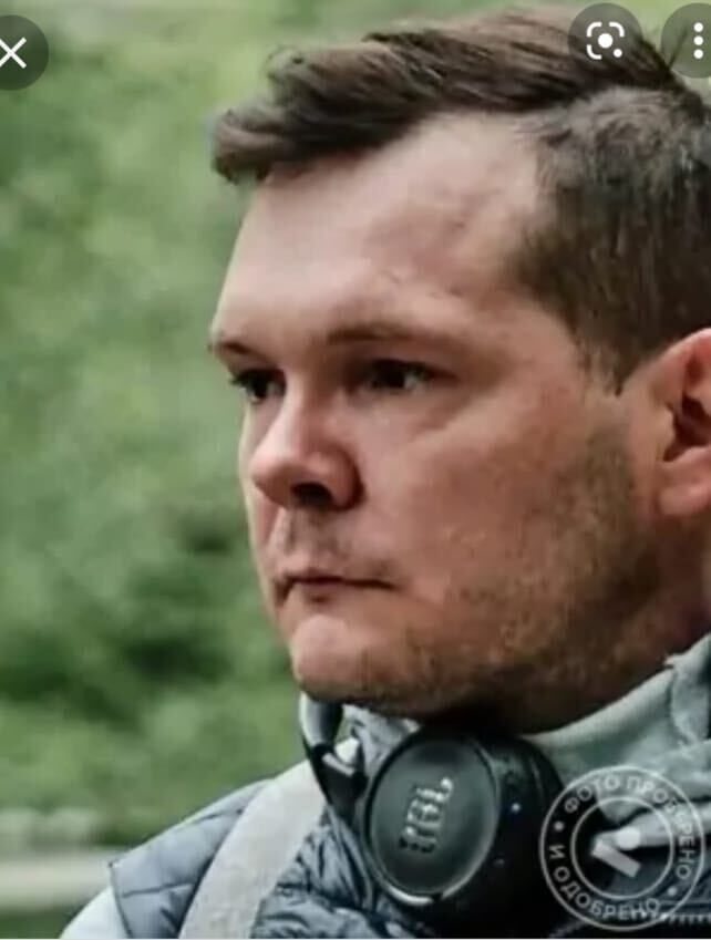  37724723  Ruslan, 40 ,    