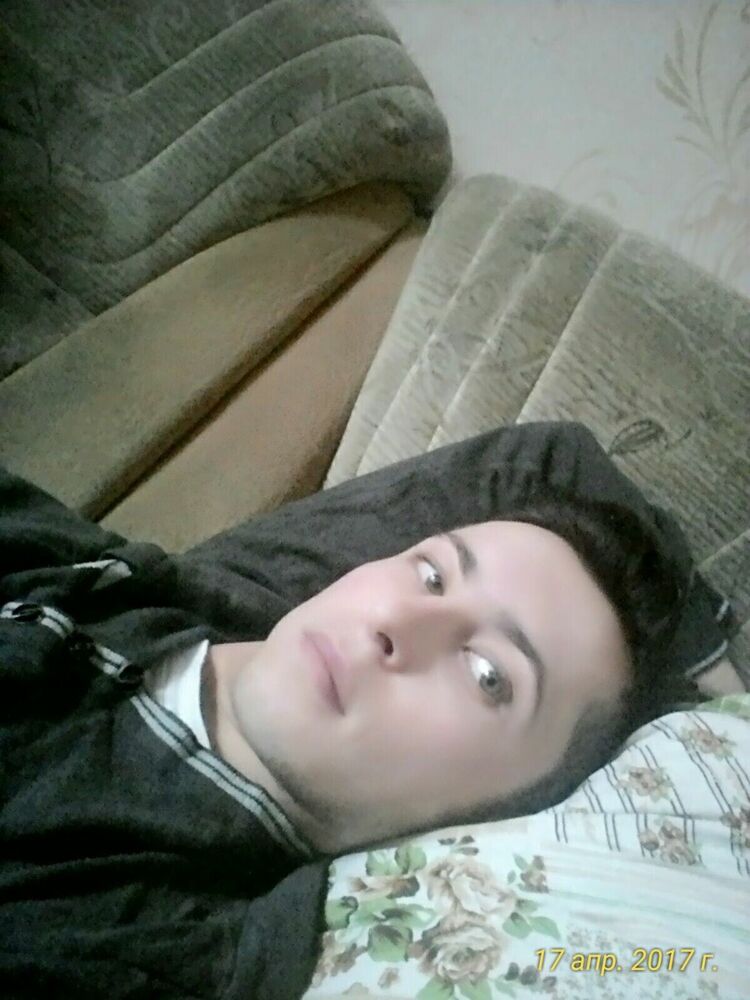  ,   Ravil, 33 ,  