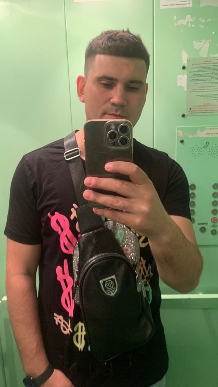  43233993  , 38 ,    