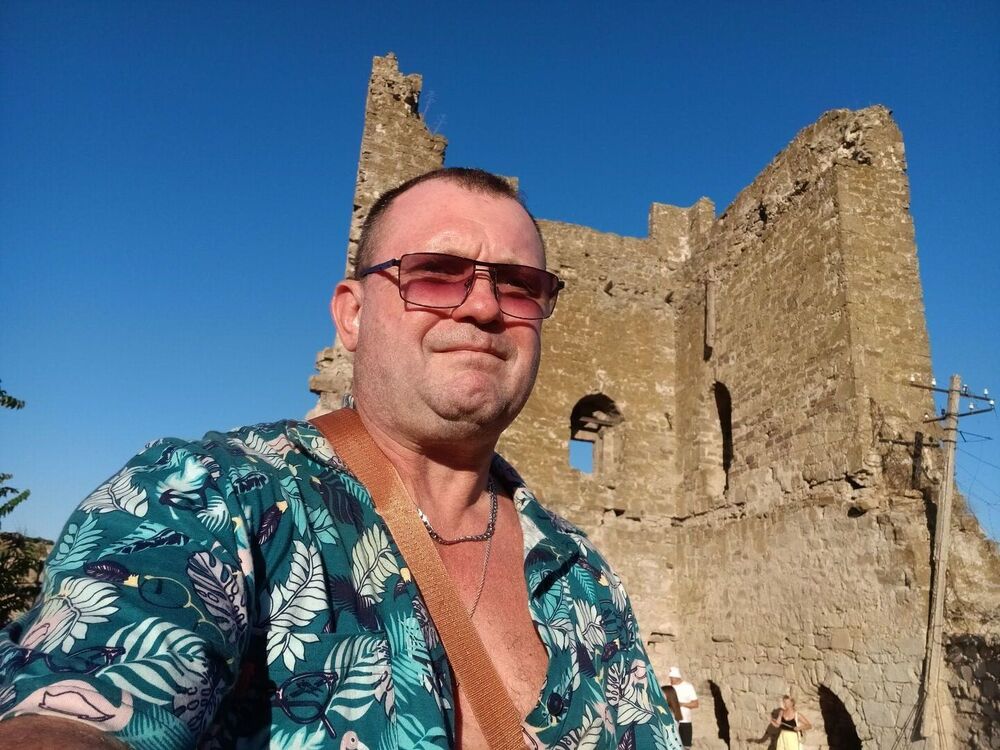  53433123  Ivan, 53 ,    