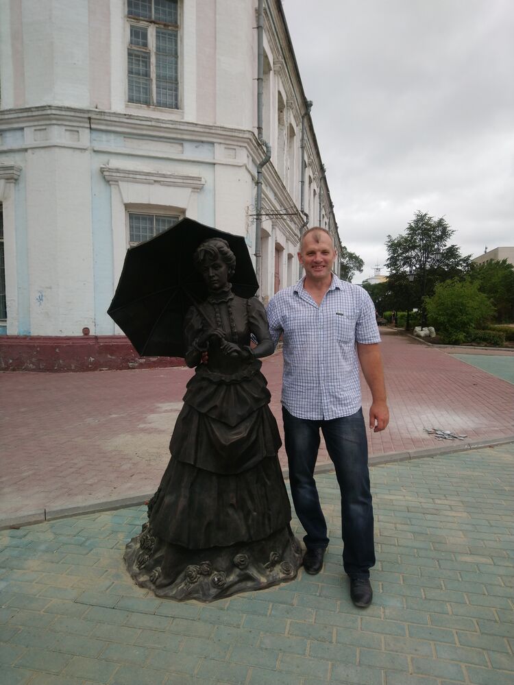  43218163  Ruslan, 42 ,    
