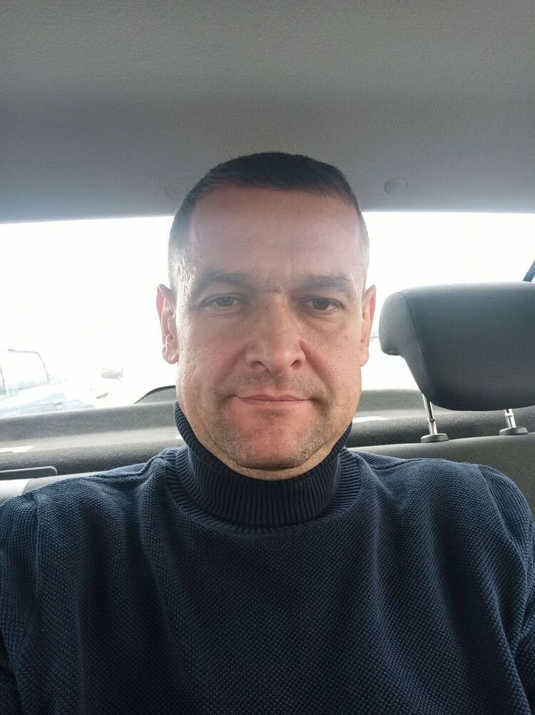  46948853  , 41 ,    