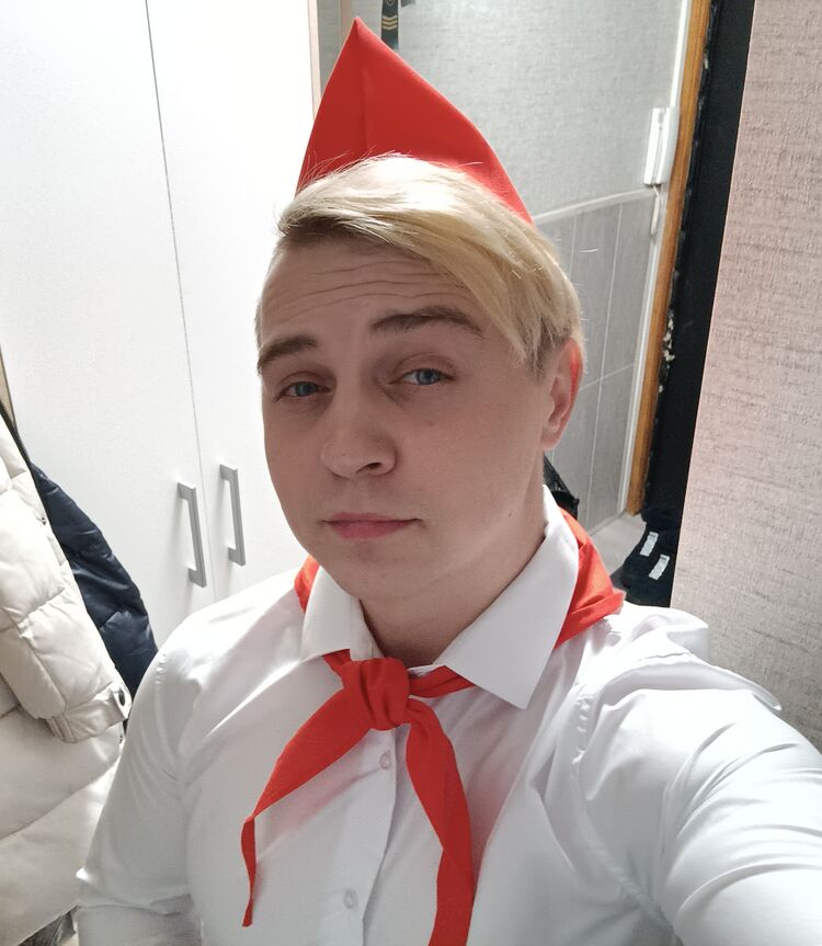  ,   Alexander, 28 ,   