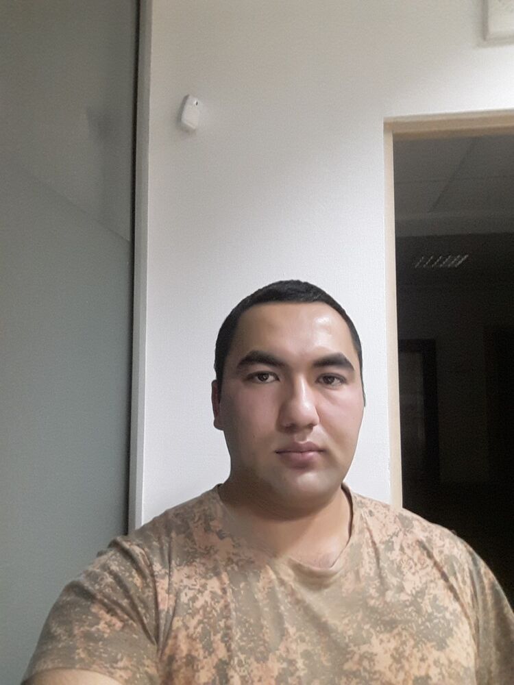  11045193  Alisher, 37 ,    