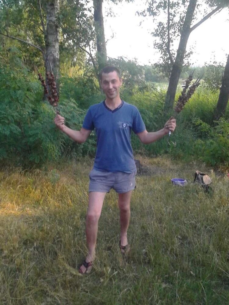 ���� 19298303 ������� ����, 37 ���, ���� ���������� � ������ ����