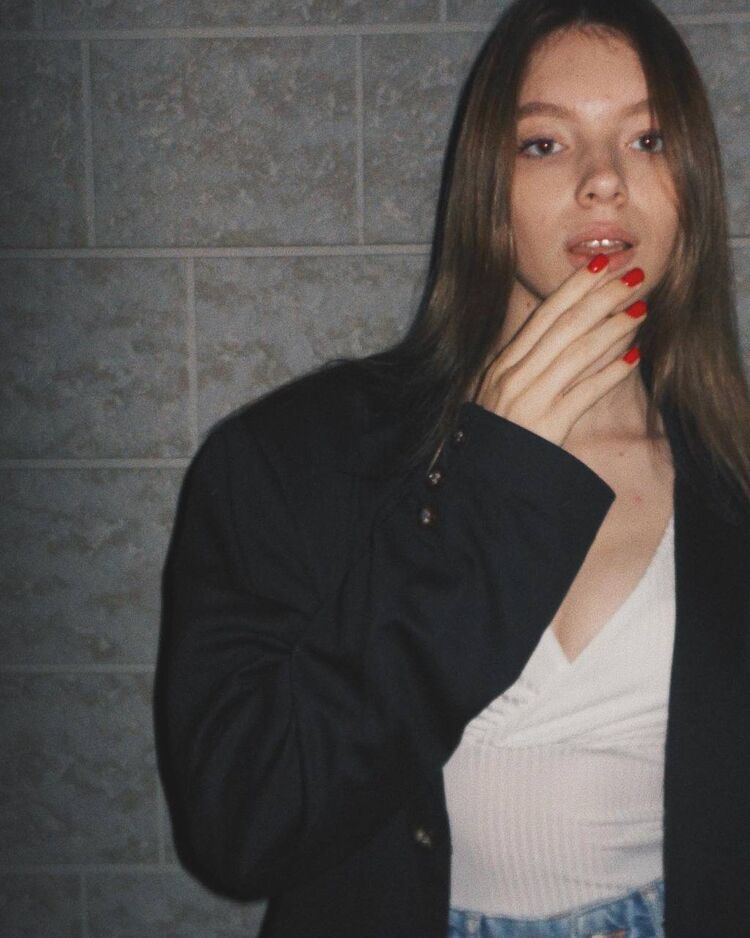  51086843  , 32 ,    Casteleiro