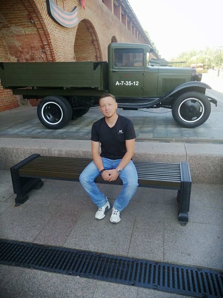  ,   Diny, 38 ,   ,   