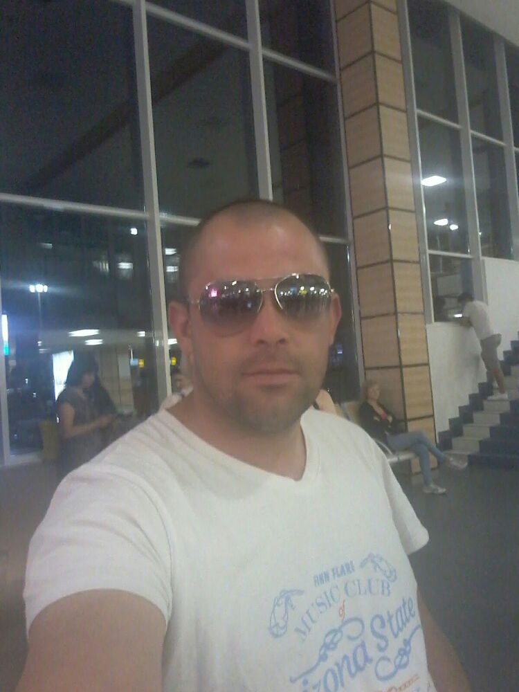  28578073  , 35 ,    