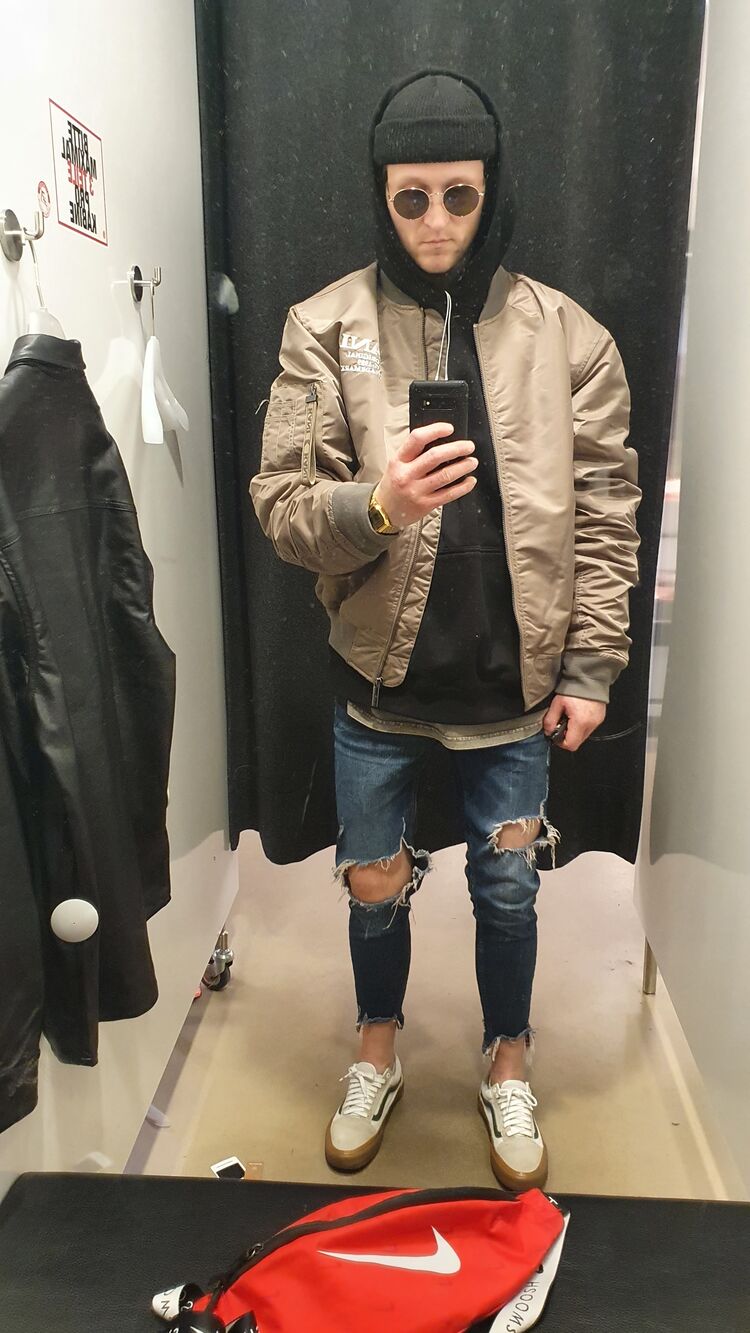 ���� 32186373 ������� Maxim, 35 ���, ���� ���������� � ��������