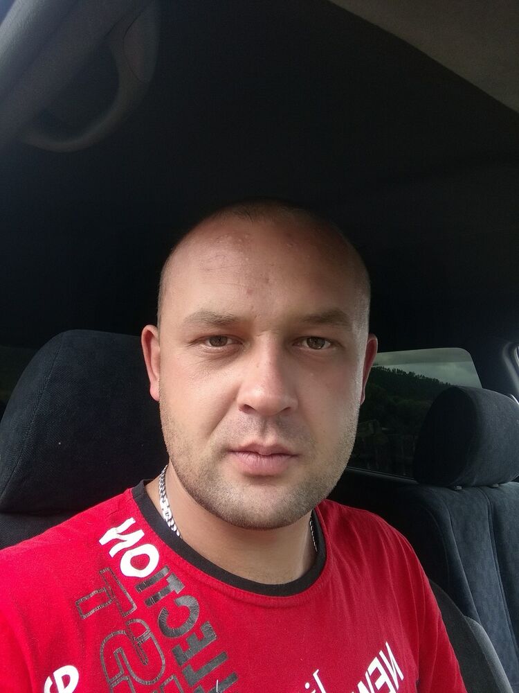   ,   Denis, 32 ,   
