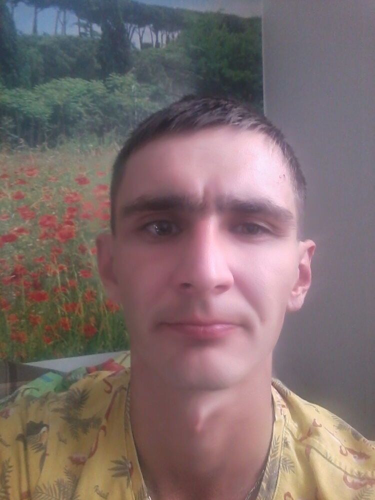  9775073  , 37 ,    