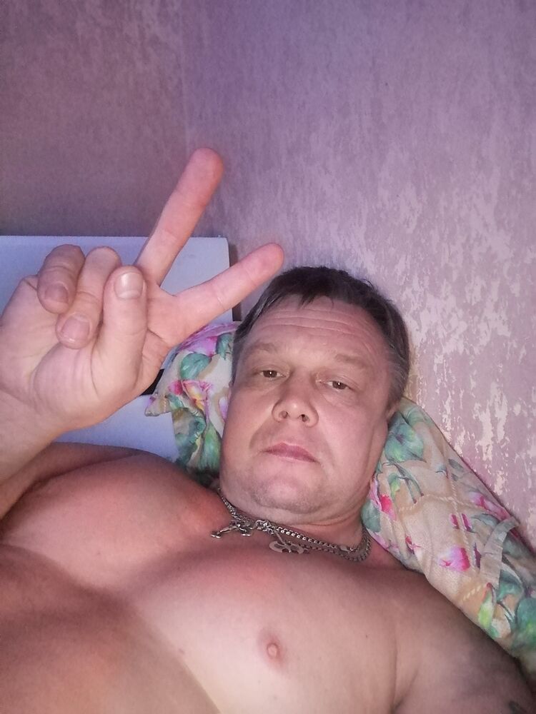  41323653  , 47 ,    