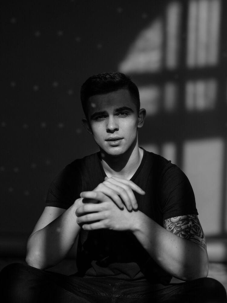  53609763  Nick, 30 ,    