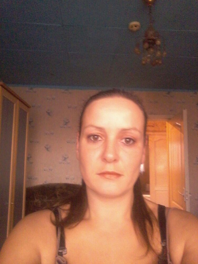  ,   Elena, 41 ,   ,   , c 