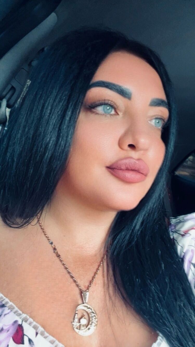  46939683  Brunette, 31 ,    