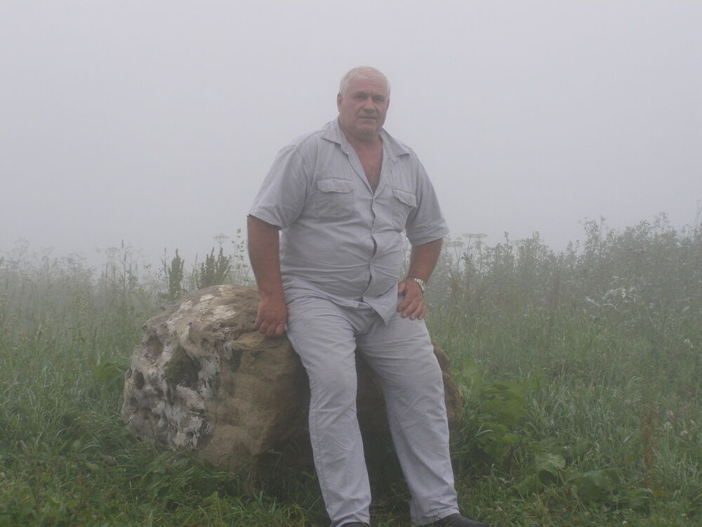  9951563  , 73 ,    