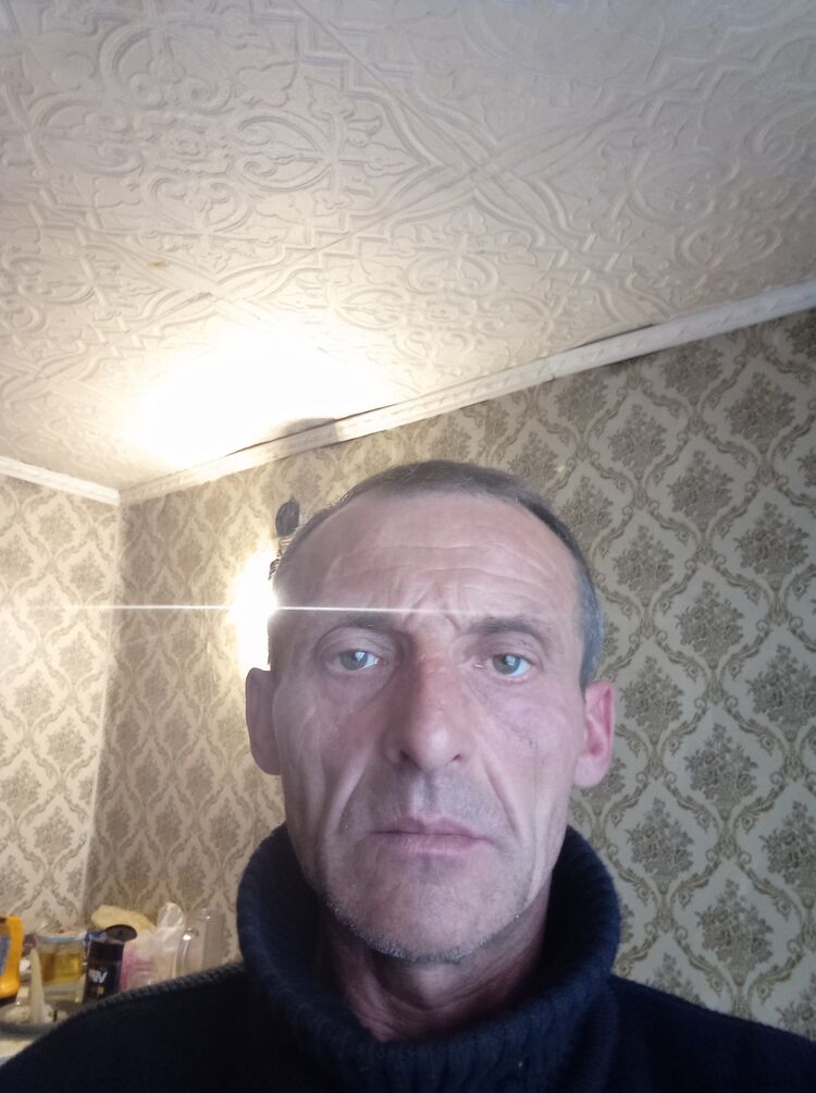  48120523  , 52 ,    