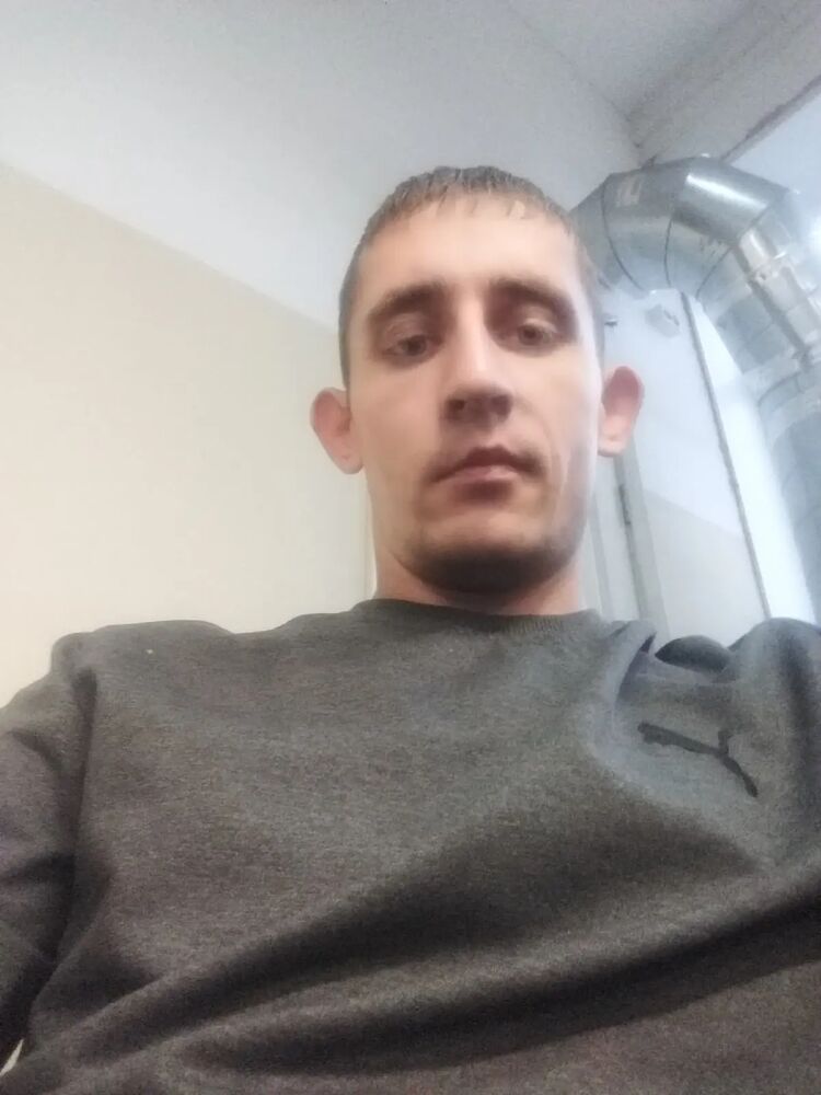  44061643  , 31 ,    