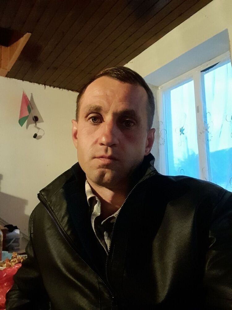  44027383  , 38 ,    