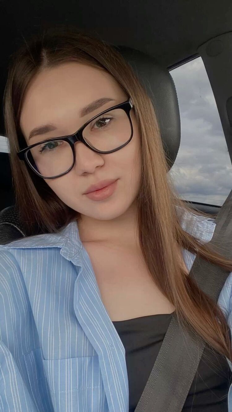  52850763  , 24 ,    