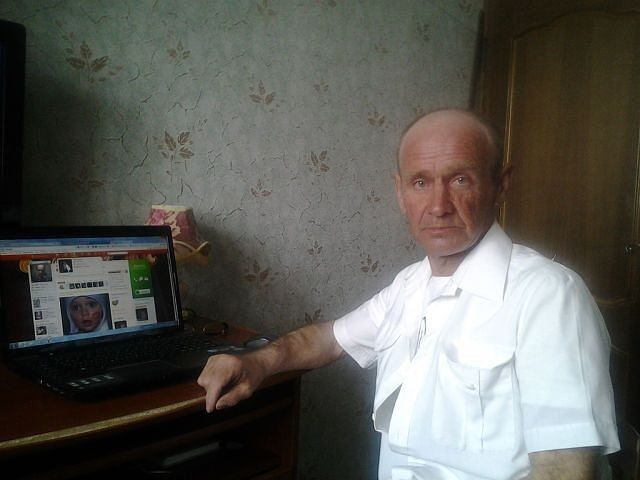  11379463  , 70 ,    