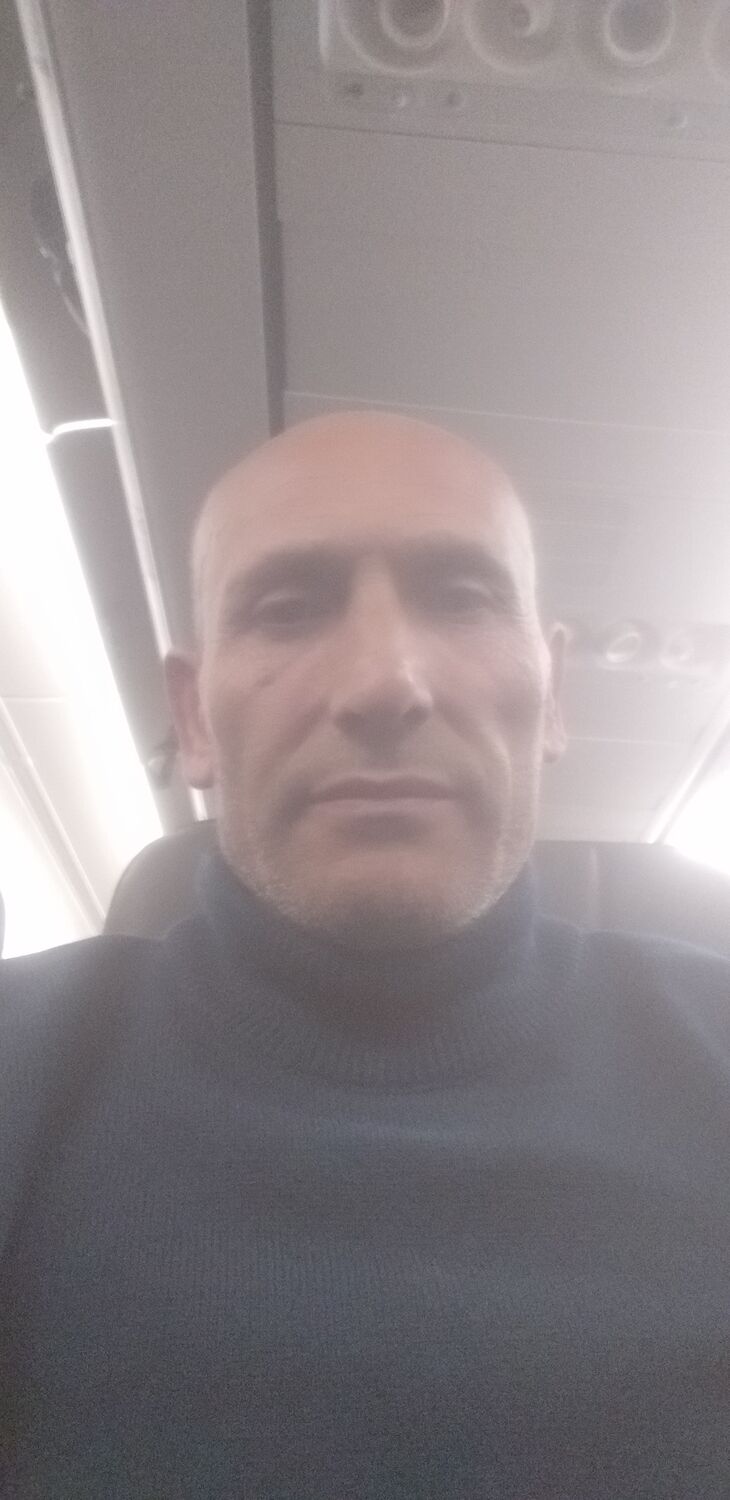  40395123  Osman, 51 ,    