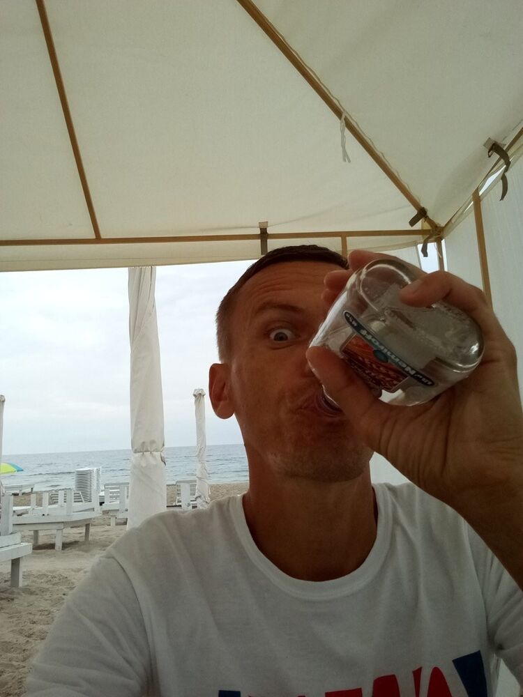  ,   Stanislav, 47 ,   ,   , c 